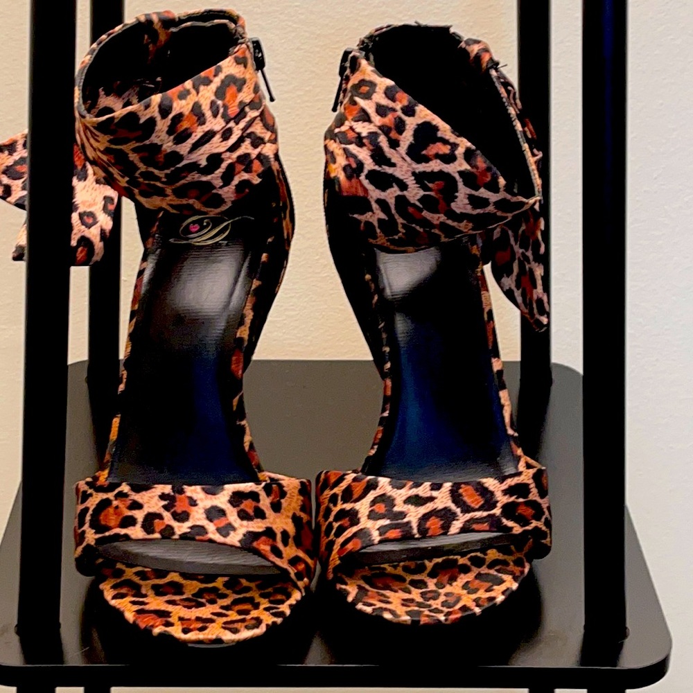 Leopard Heels 9